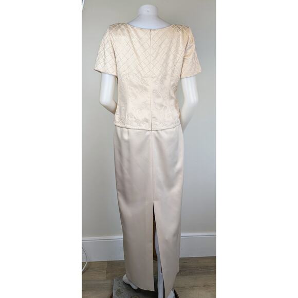 Karen Miller Cream Satin Beaded Short Sleeve Formal Event Maxi Dress Size 10 - Picture 8 of 11